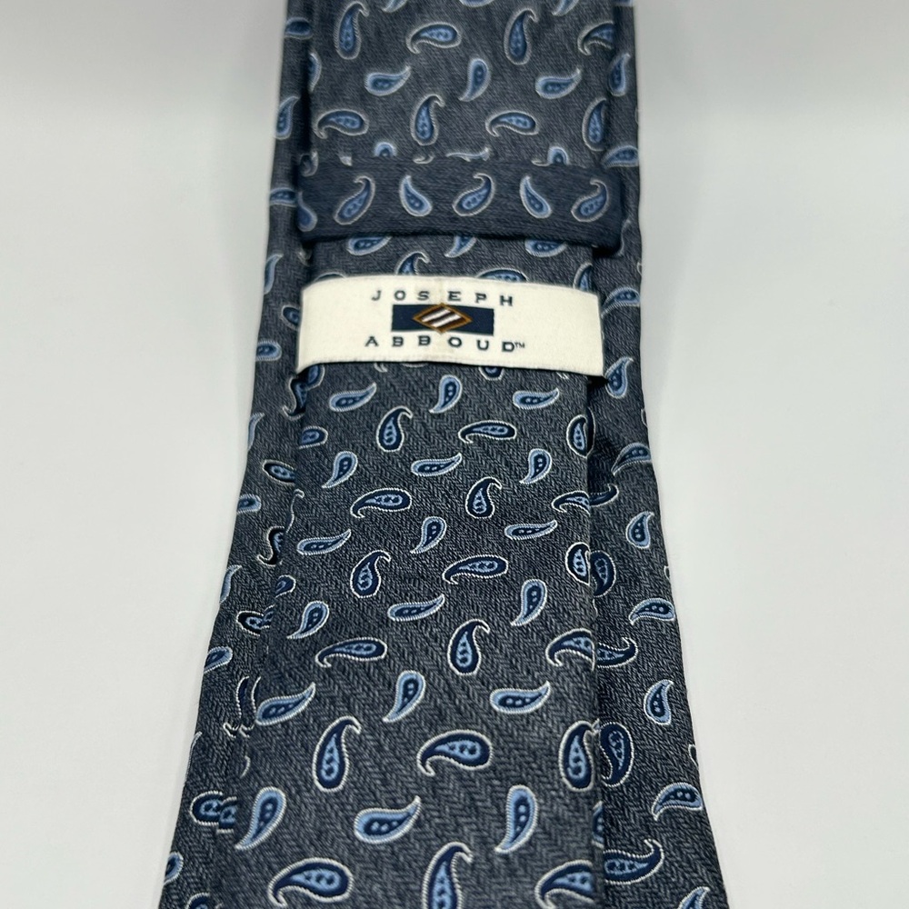 Joseph Abboud Blue and Gray Paisley Tie